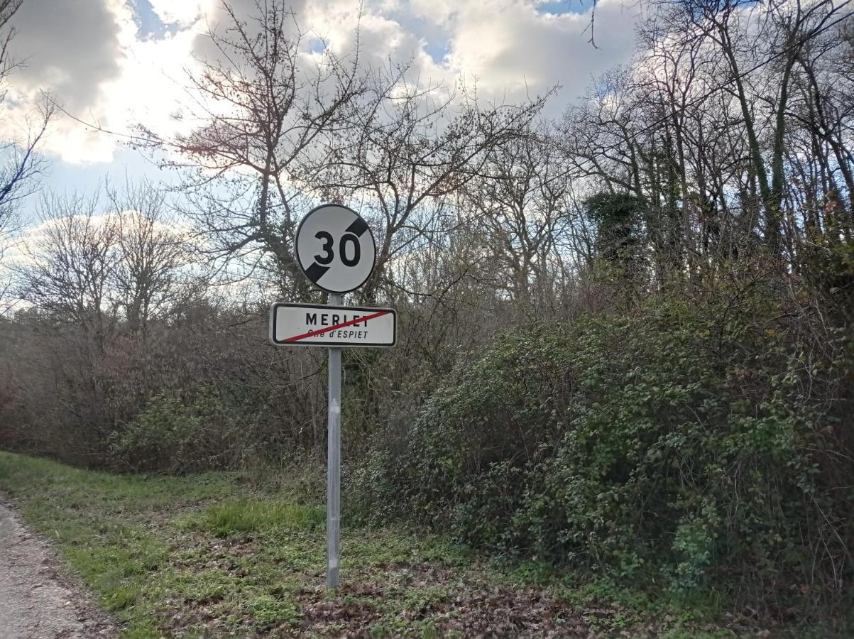 Gite Zen Dans Les Bois Blesignac Exteriör bild