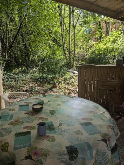 Gite Zen Dans Les Bois Blesignac Exteriör bild